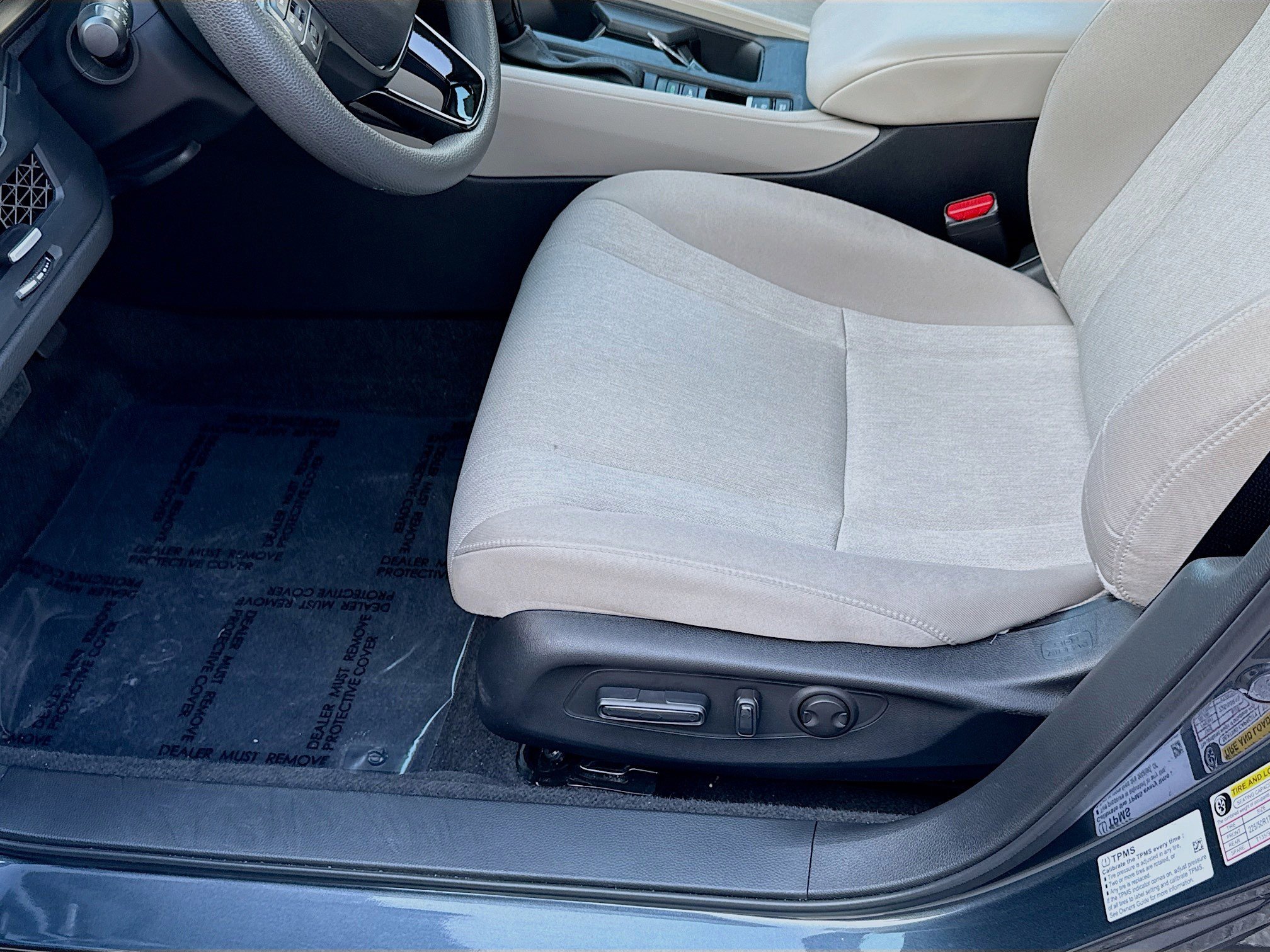 Certified 2024 Honda Accord EX image 17