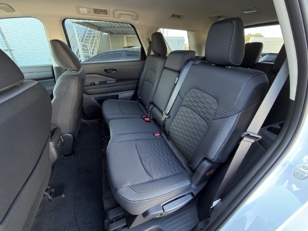 New 2026 Nissan Pathfinder SV FWD image 18