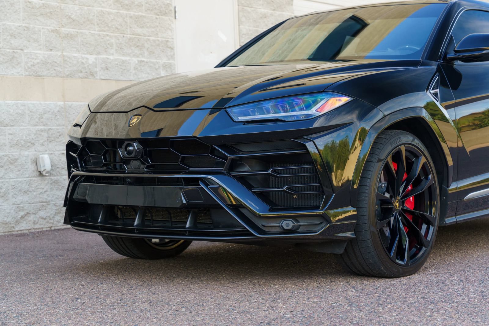 Used 2021 Lamborghini Urus AWD/4WD image 7