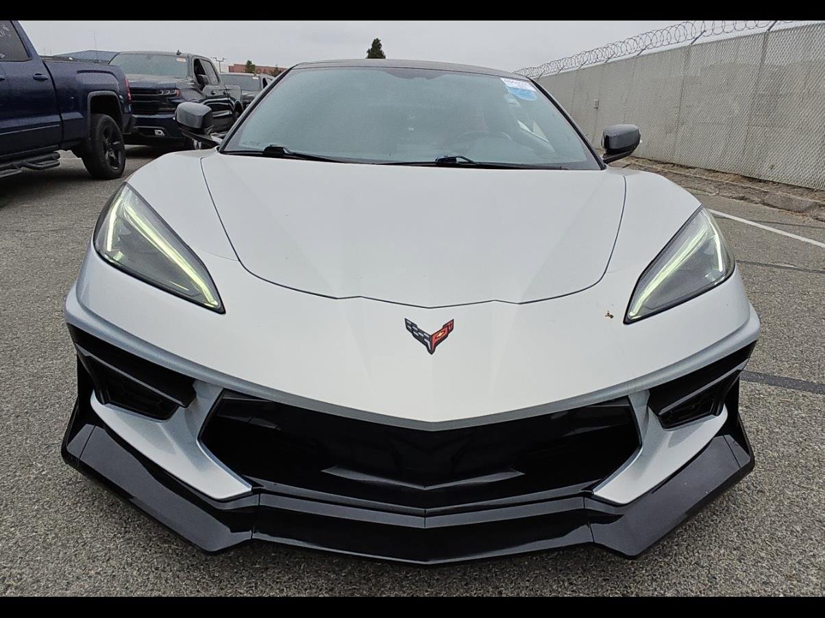 Used 2021 Chevrolet Corvette Stingray Convertible w/ Z51 Performance Package RWD image 15
