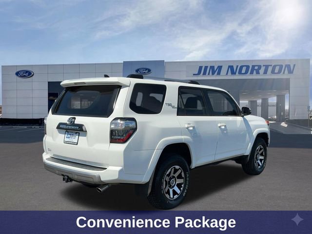 Used 2017 Toyota 4Runner TRD Off-Road Premium w/ Convenience Package image 4