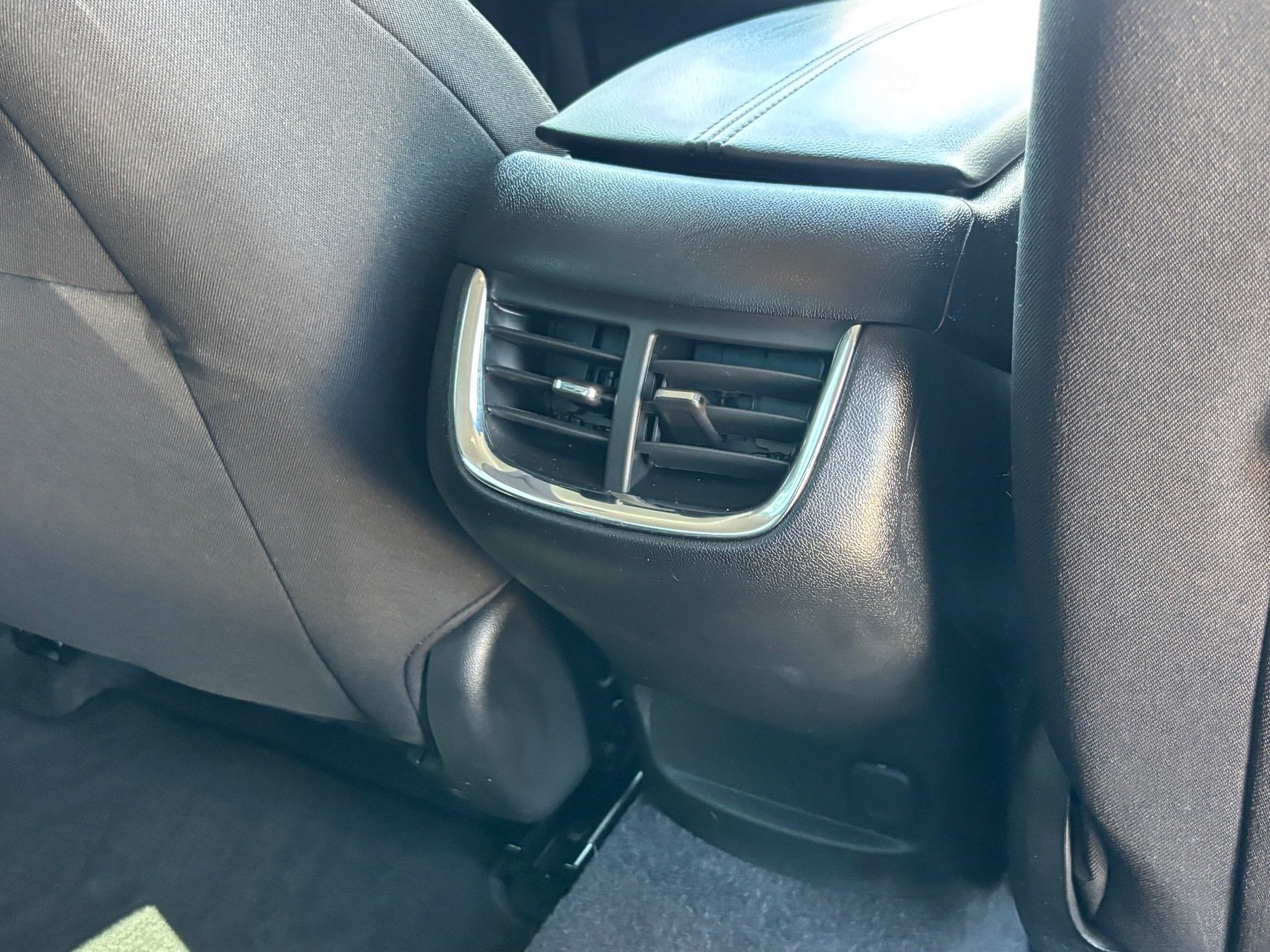 Used 2023 Chevrolet Malibu LT FWD image 30