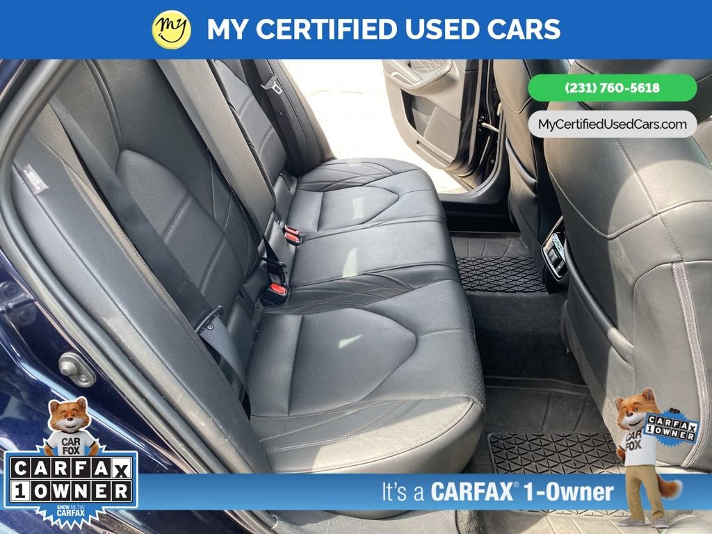 Used 2022 Toyota Avalon Limited FWD image 22