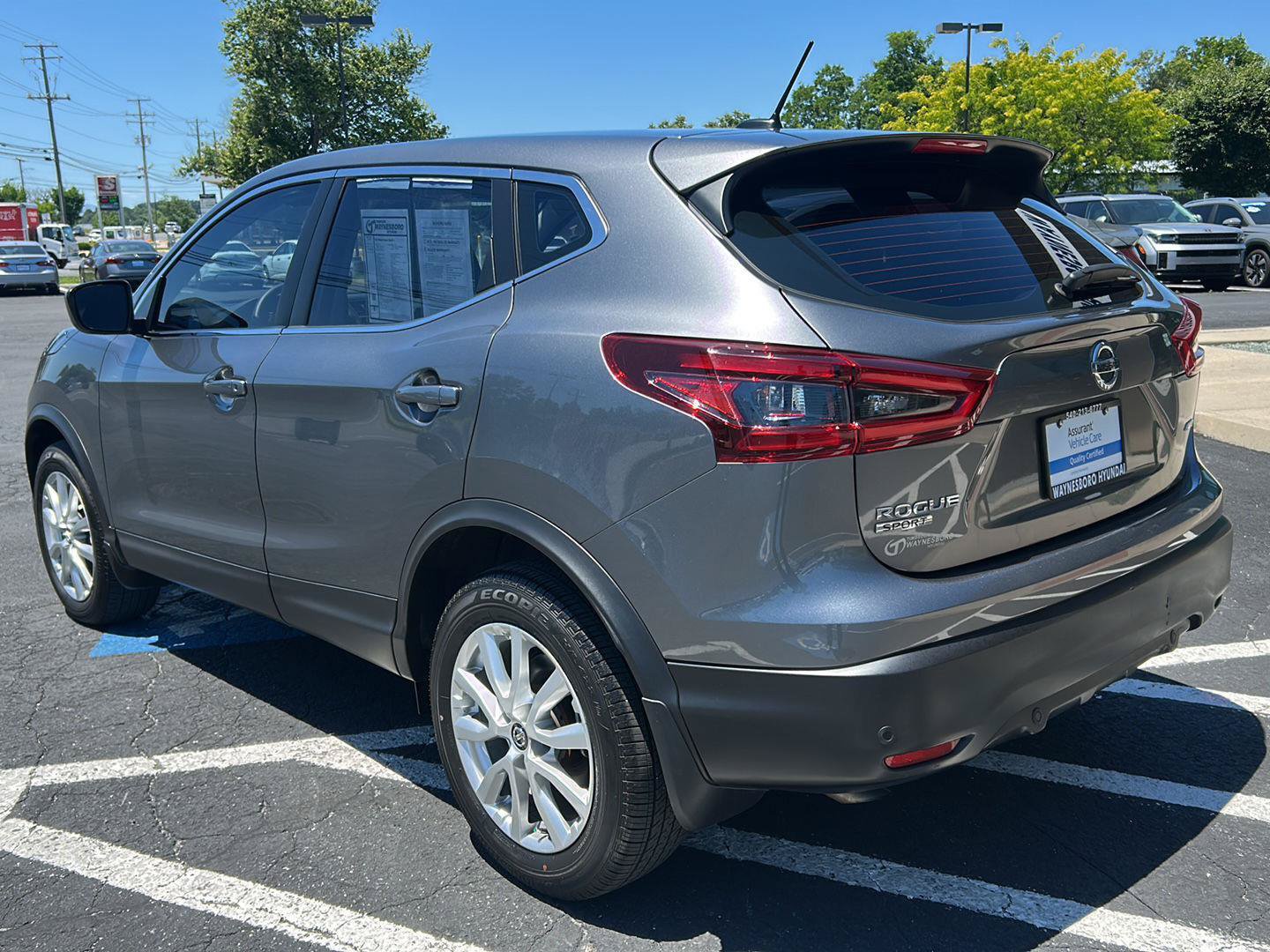 Used 2022 Nissan Rogue Sport S AWD/4WD image 5