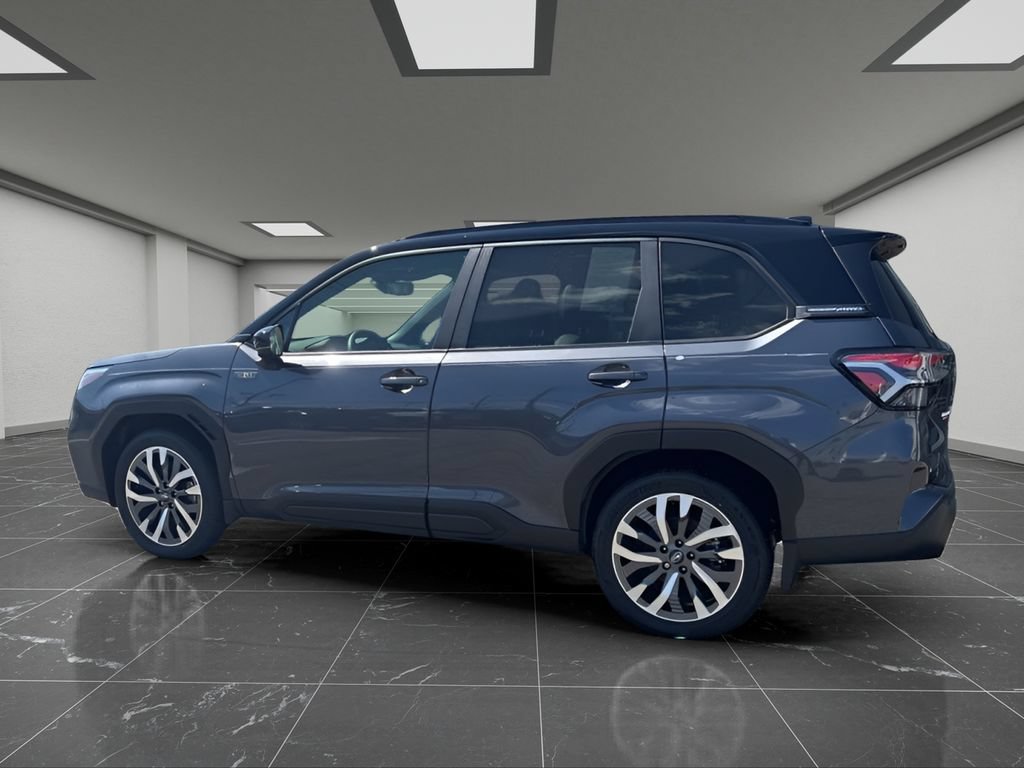 Used 2025 Subaru Forester Touring AWD/4WD image 11