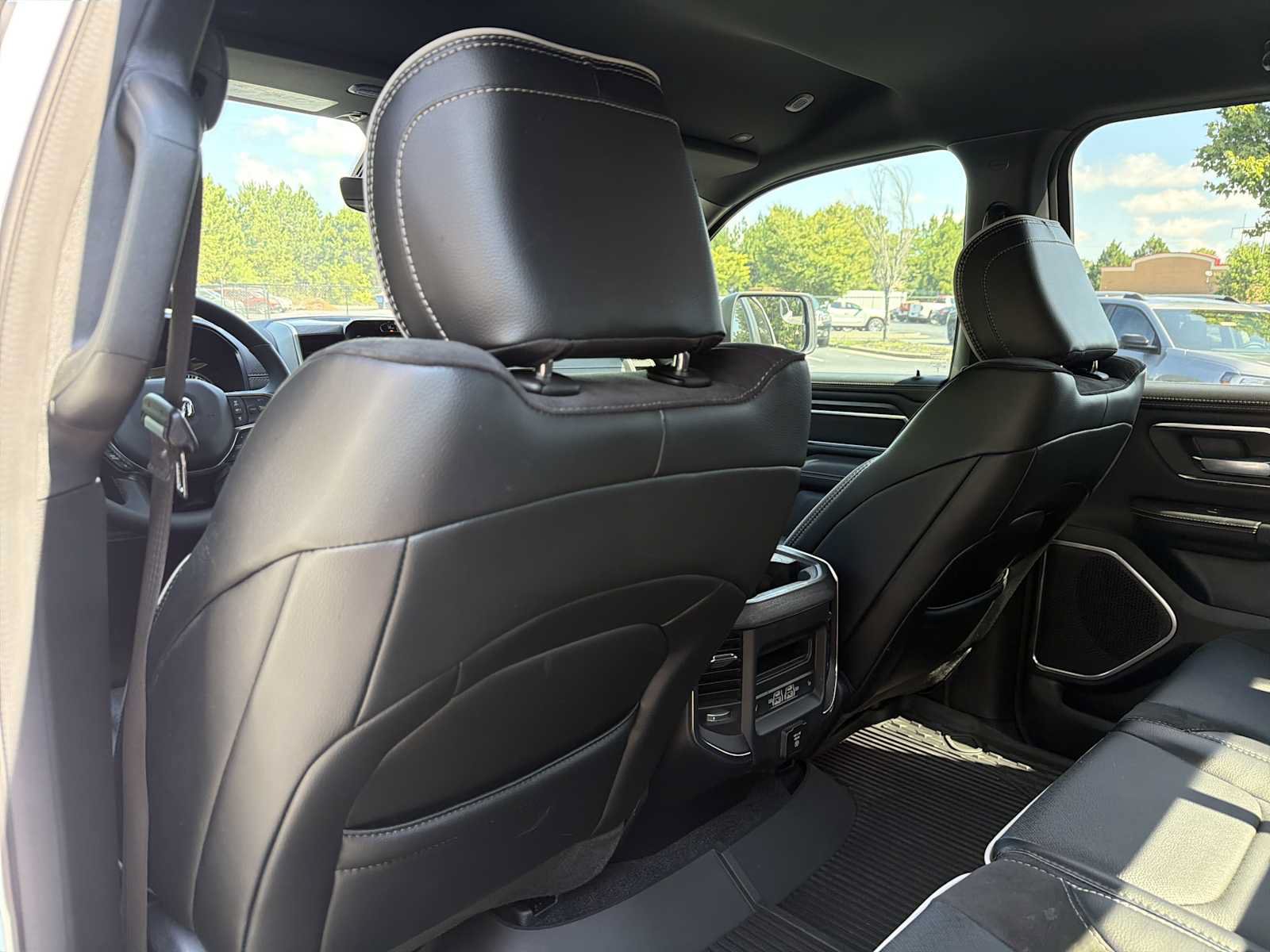 Used 2025 RAM 1500 Laramie RWD image 24