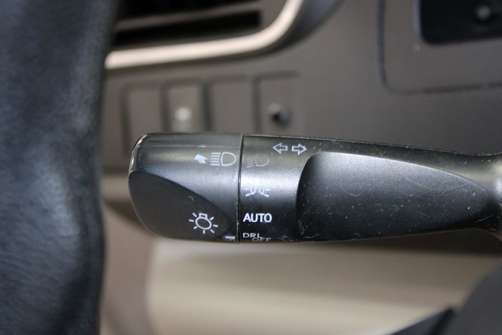 Used 2017 Toyota Camry LE image 31