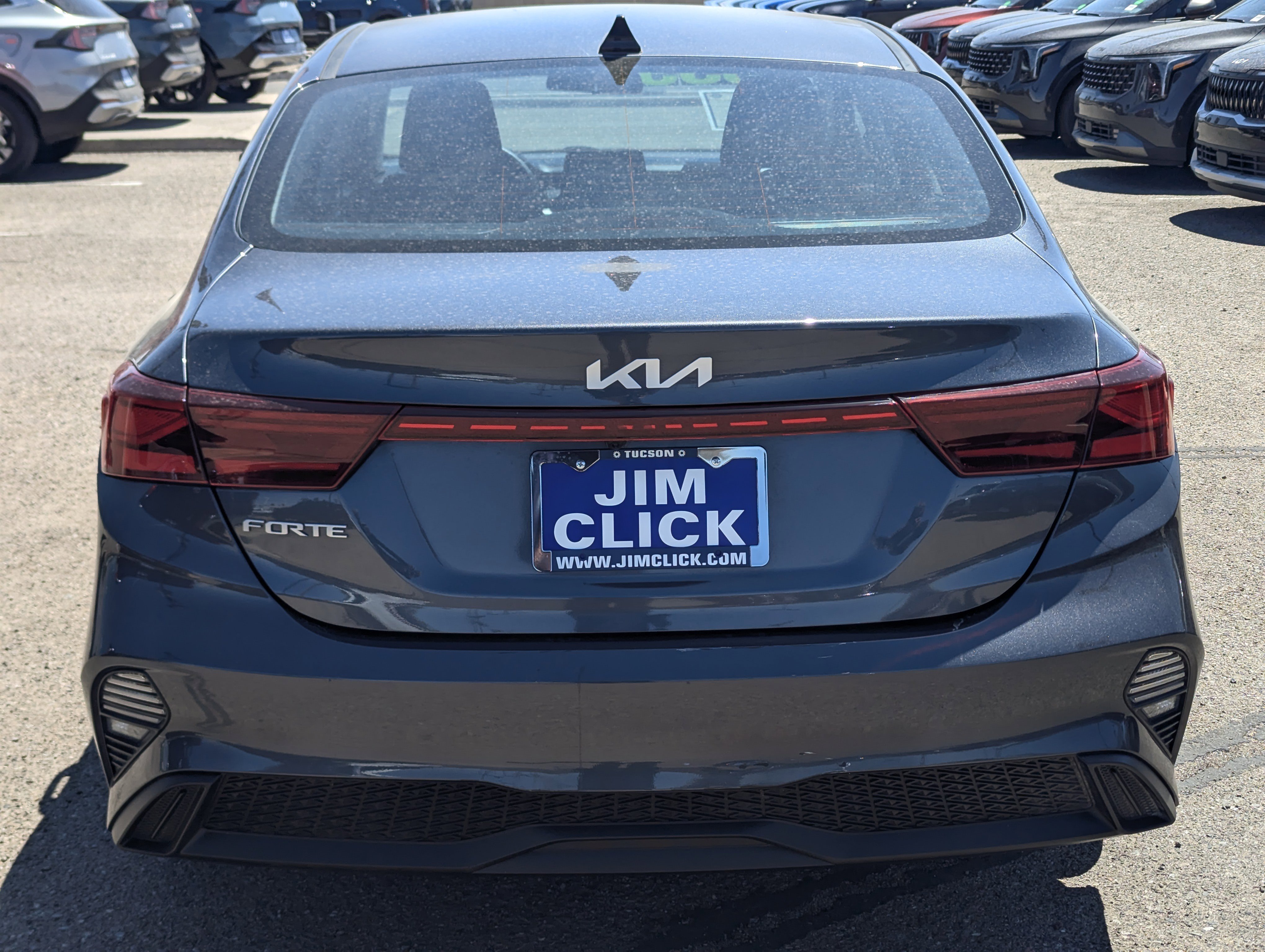 Certified 2024 Kia Forte LXS FWD image 3
