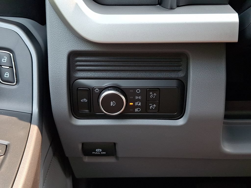 New 2026 Ford F250 XL w/ STX Appearance Package AWD/4WD image 15