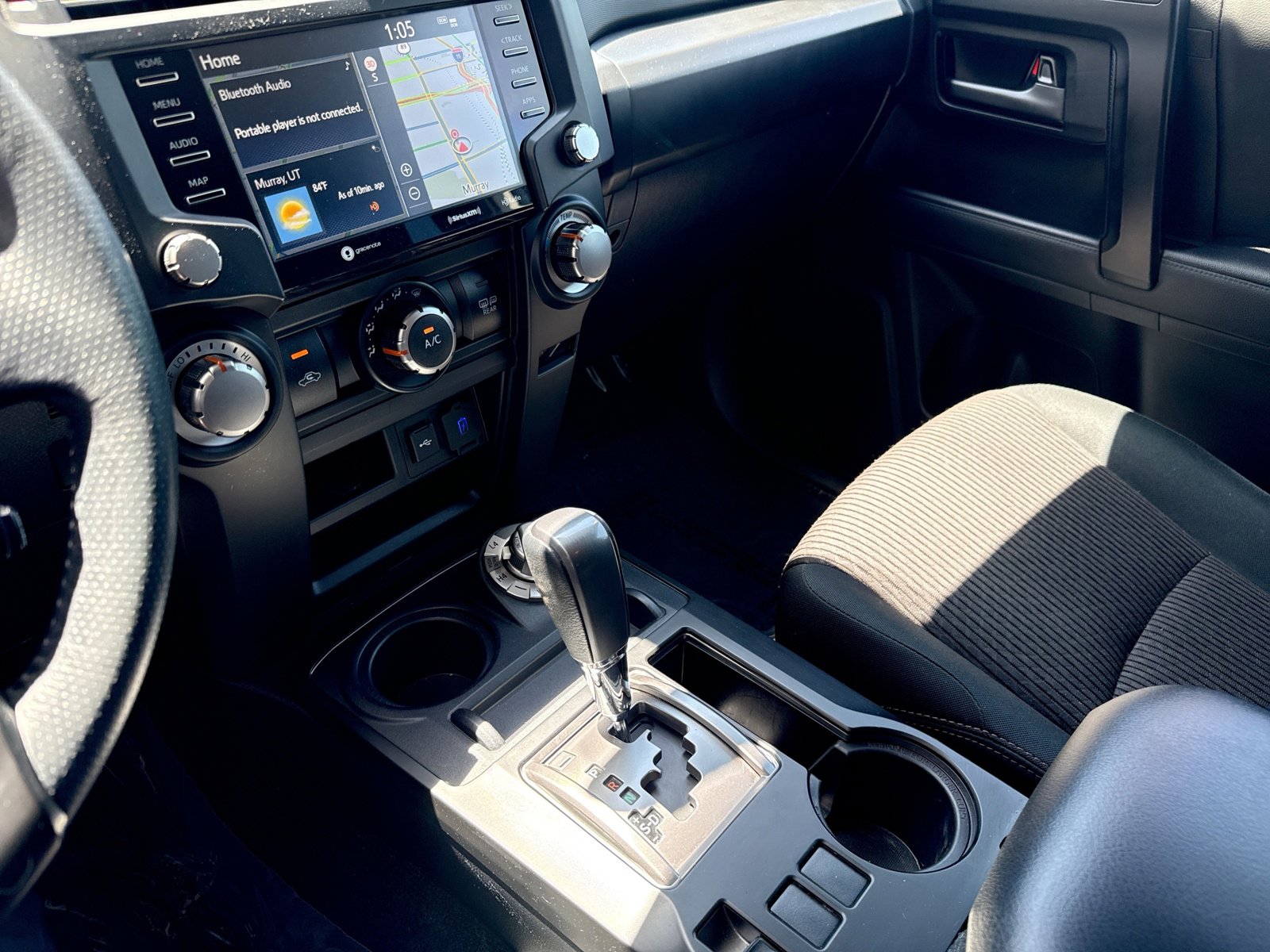 Used 2022 Toyota 4Runner Trail Special Edition AWD/4WD image 28
