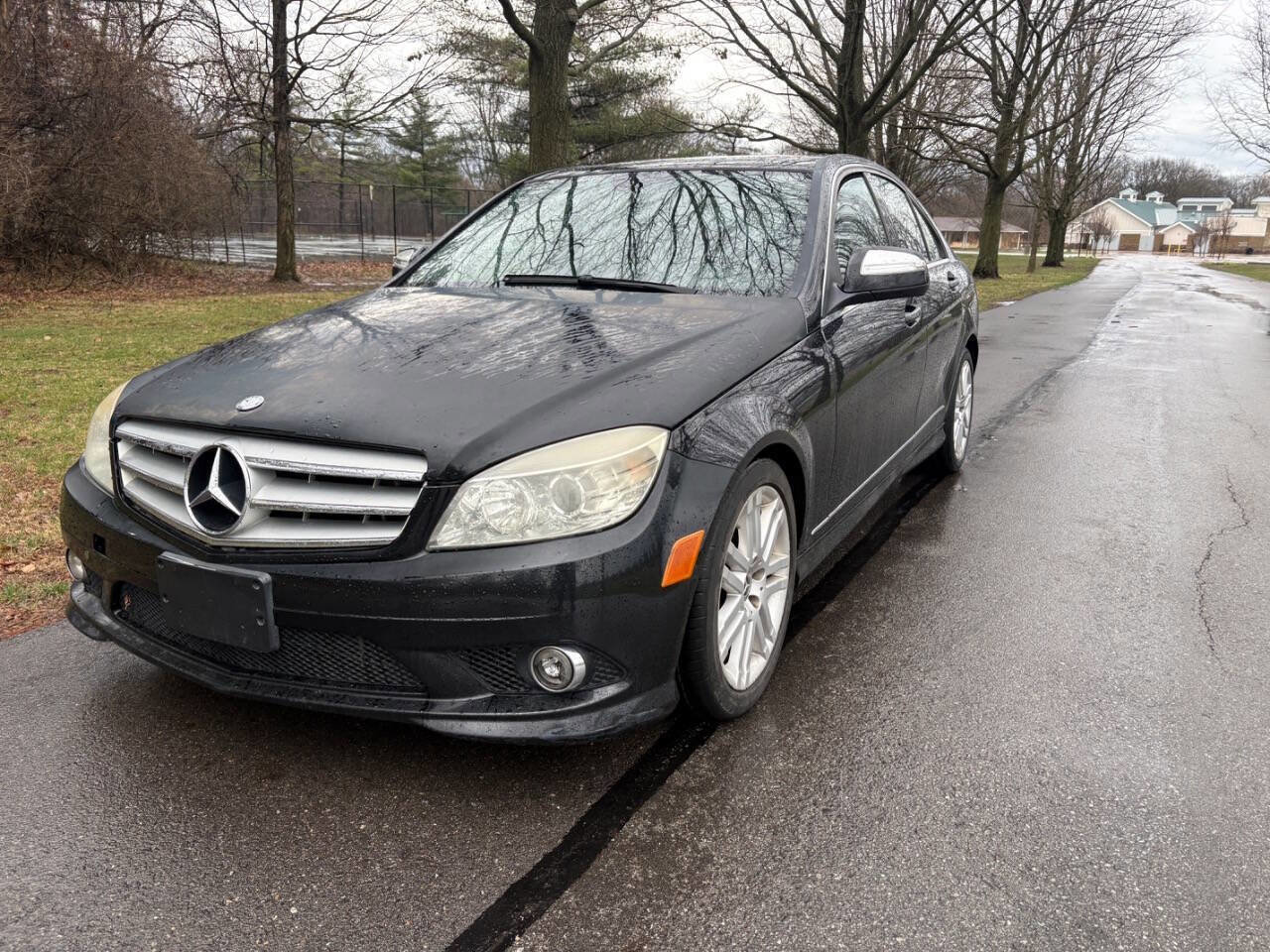 Used 2009 Mercedes-Benz C 300 4MATIC Sedan image 2