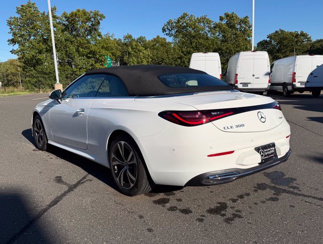 Certified 2026 Mercedes-Benz CLE 300 4MATIC Cabriolet image 5