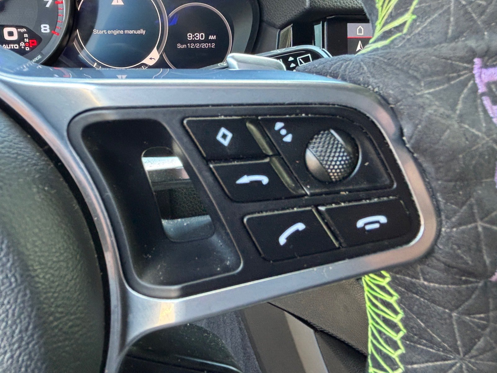 Used 2020 Porsche Cayenne E-Hybrid AWD/4WD image 23