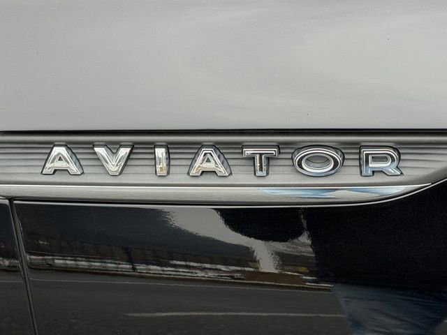 Used 2022 Lincoln Aviator AWD w/ Premium Package image 20