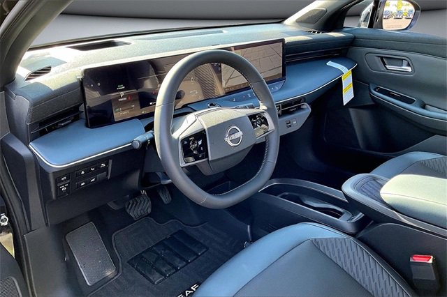 New 2026 Nissan Leaf Platinum+ image 7