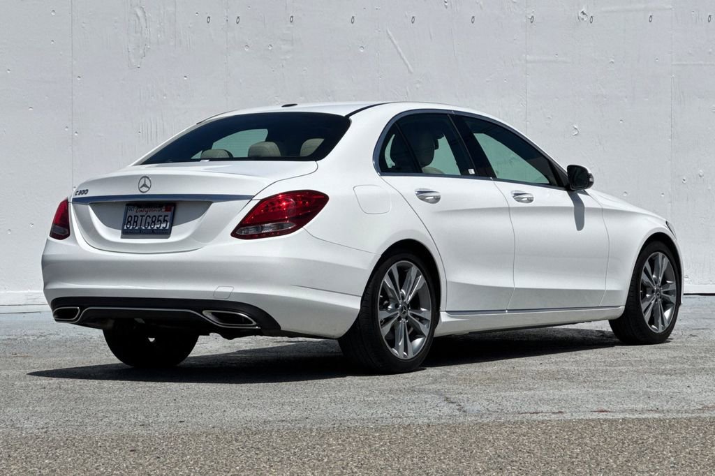 Used 2018 Mercedes-Benz C 300 Sedan image 3