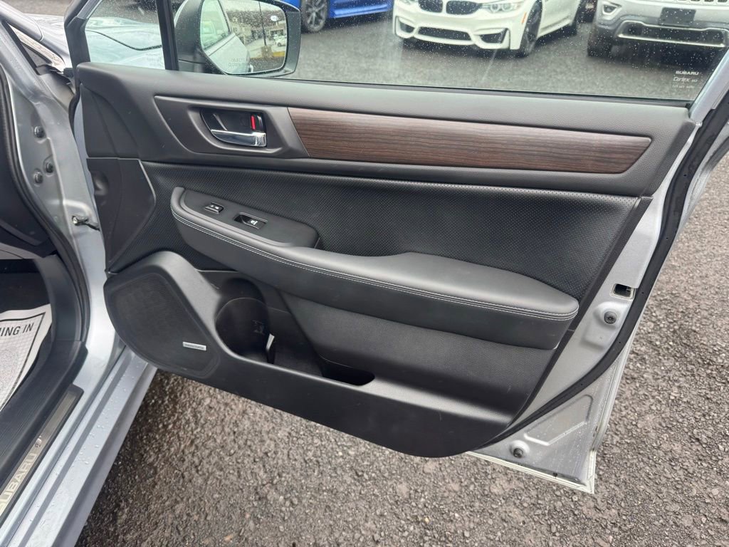 Used 2016 Subaru Legacy 3.6R Limited image 19