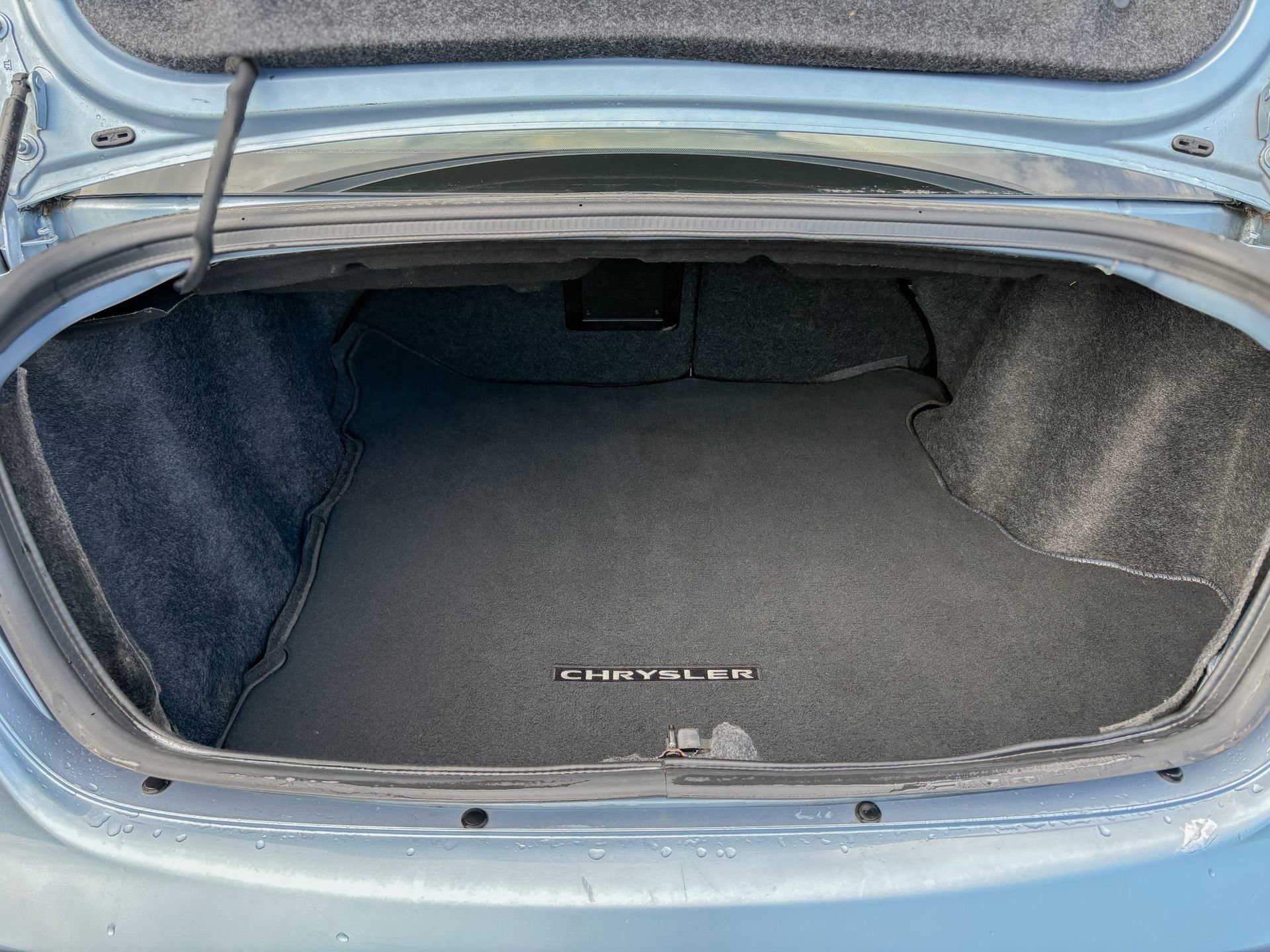 Used 2013 Chrysler 200 Touring image 25