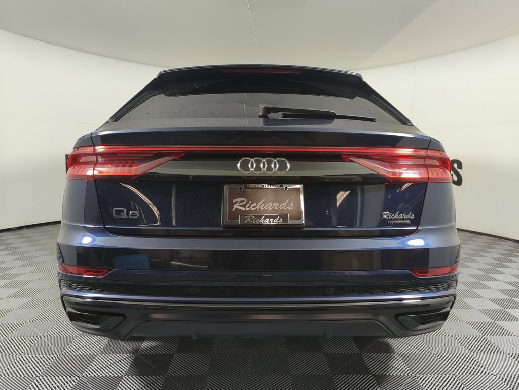 Used 2023 Audi Q8 Prestige w/ Prestige Package image 4