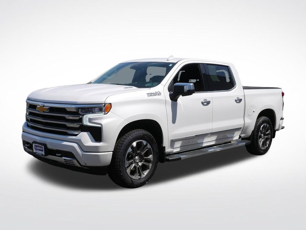 Used 2024 Chevrolet Silverado 1500 High Country w/ Technology Package AWD/4WD image 9