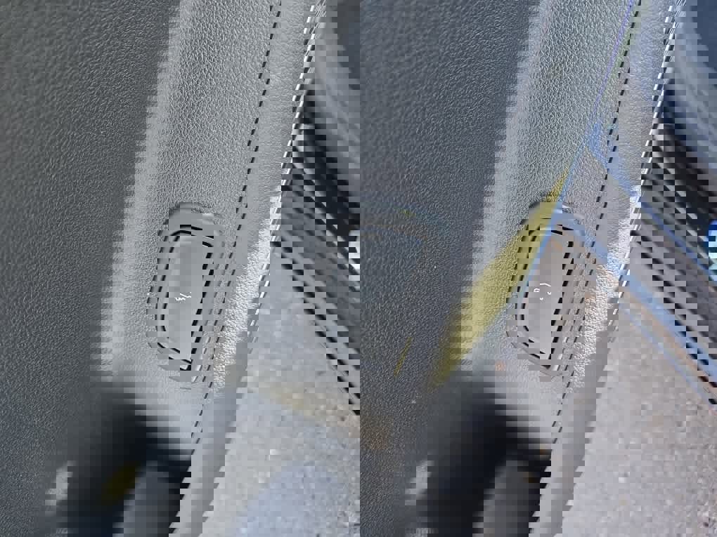 New 2026 Chevrolet Traverse RS image 13