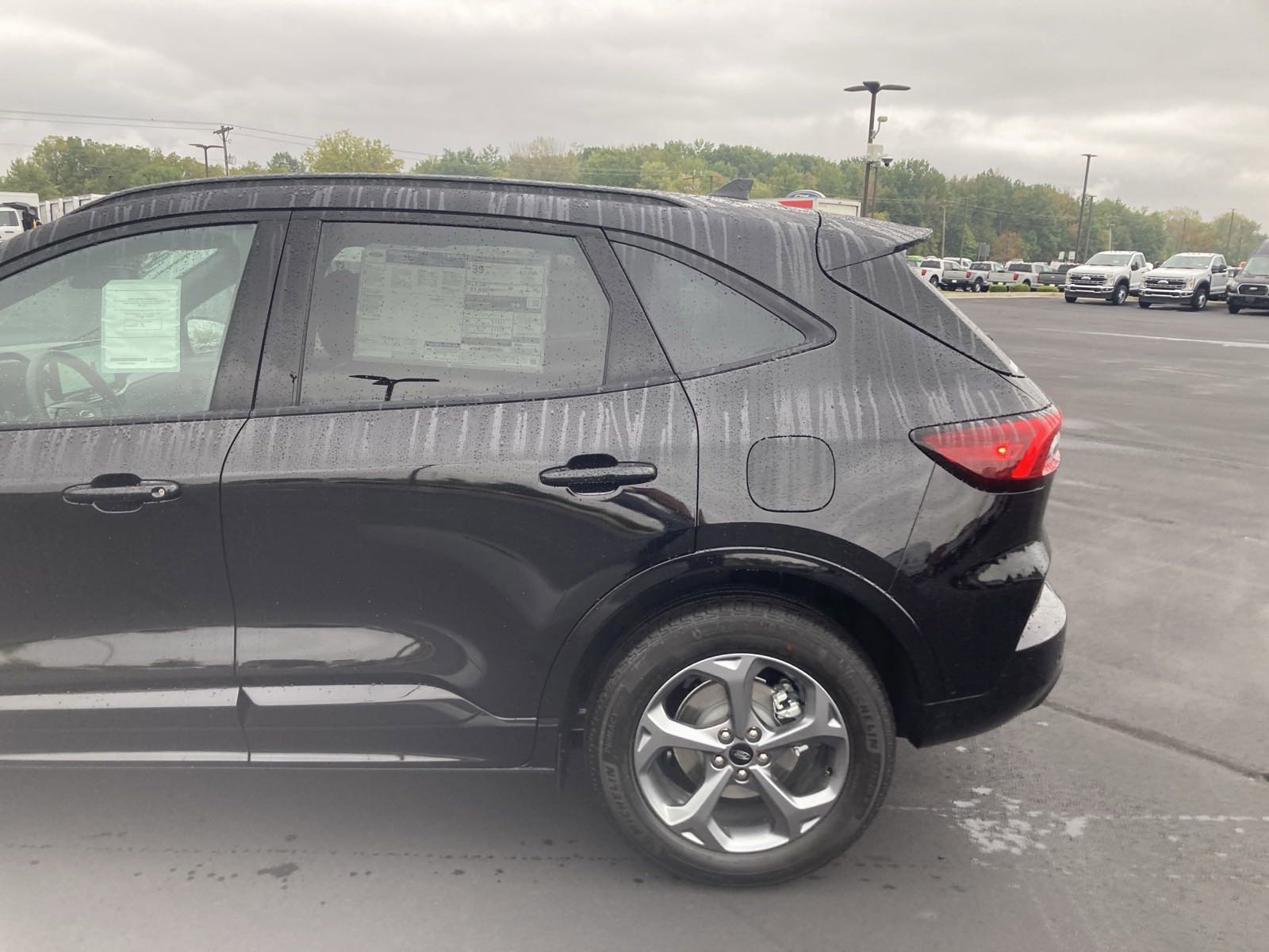 New 2024 Ford Escape ST-Line Select w/ Tech Pack #2 image 5