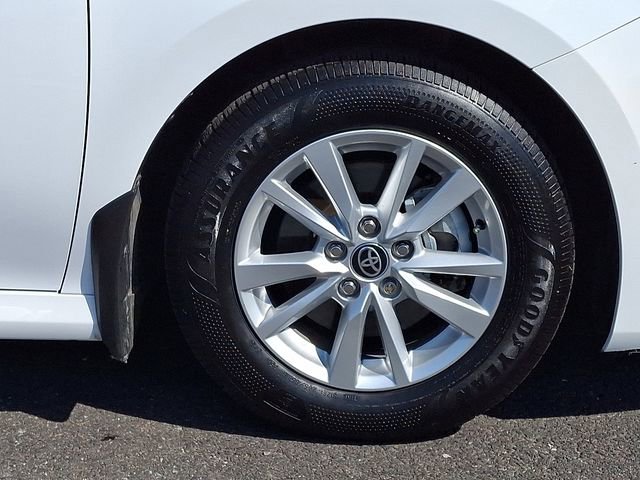 Certified 2025 Toyota Camry LE w/ Convenience Package image 8