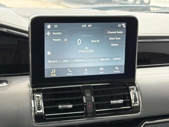Used 2018 Lincoln Navigator Select AWD/4WD image 15