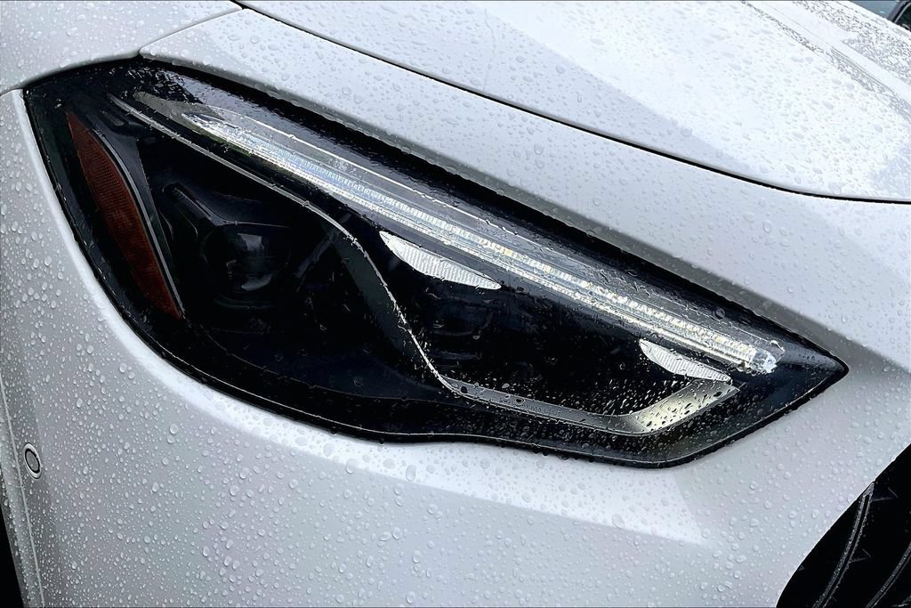 Certified 2025 Mercedes-Benz GLA 35 AMG 4MATIC image 31
