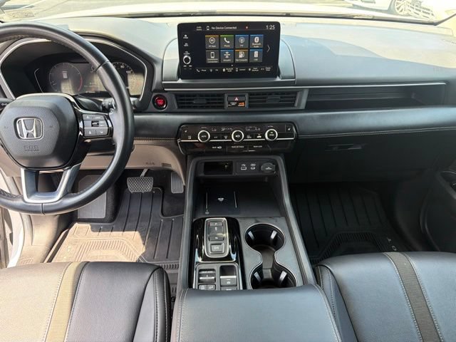 Used 2025 Honda Pilot EX-L image 21