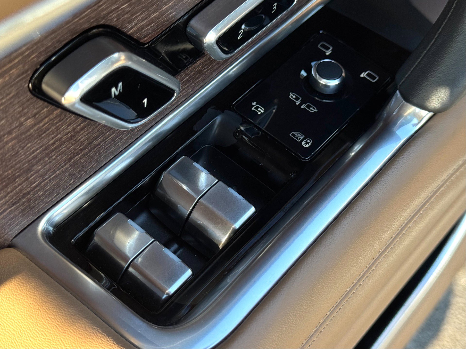 Used 2023 Land Rover Range Rover SE image 67