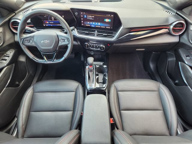 Used 2025 Chevrolet Trax RS w/ Driver Confidence Package FWD image 26
