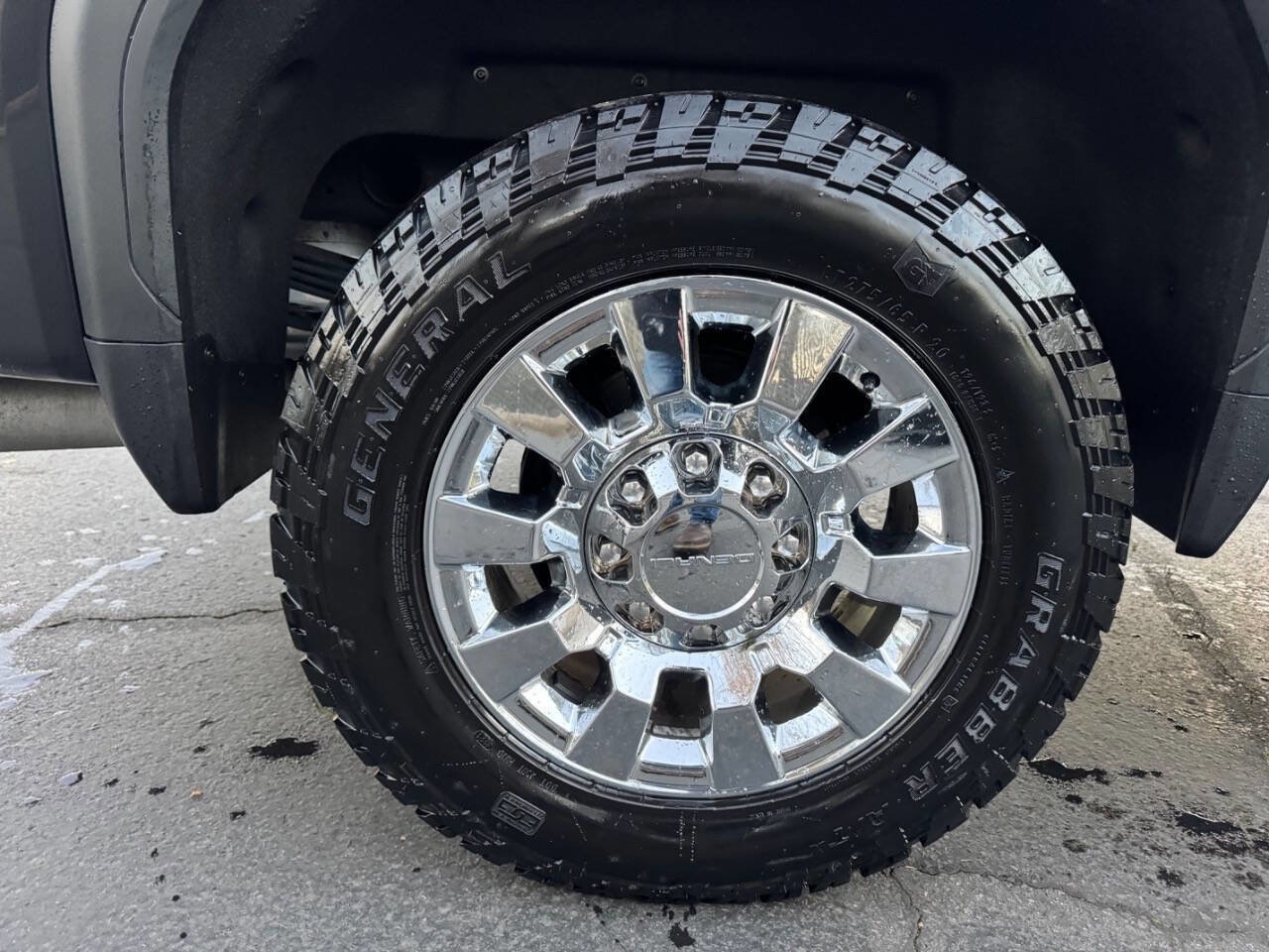 Used 2021 GMC Sierra 2500 Denali w/ Denali Ultimate Package image 23