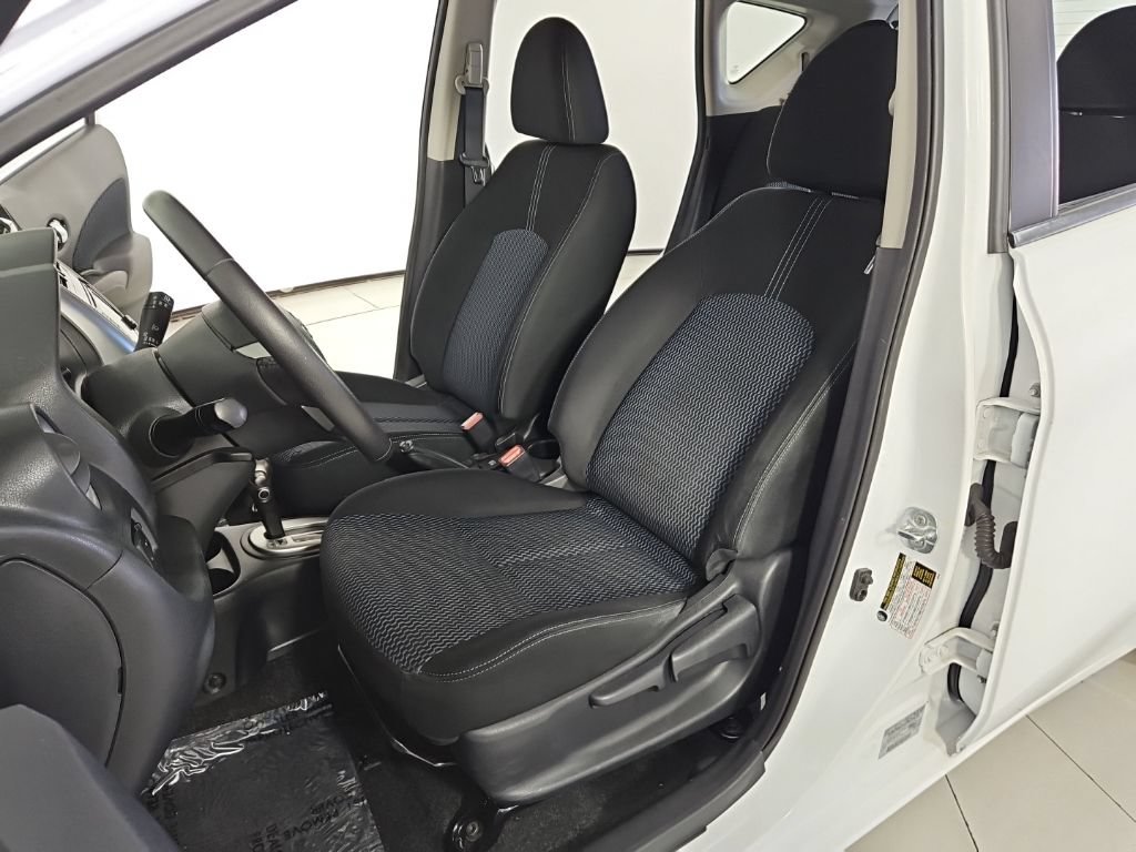 Used 2016 Nissan Versa Note SV FWD image 21