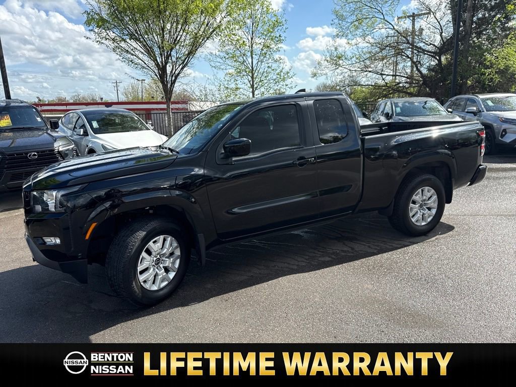 Used 2024 Nissan Frontier SV w/ SV Convenience Package image 4