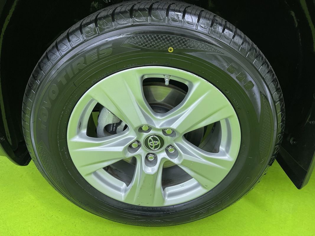 Used 2019 Toyota RAV4 XLE image 15