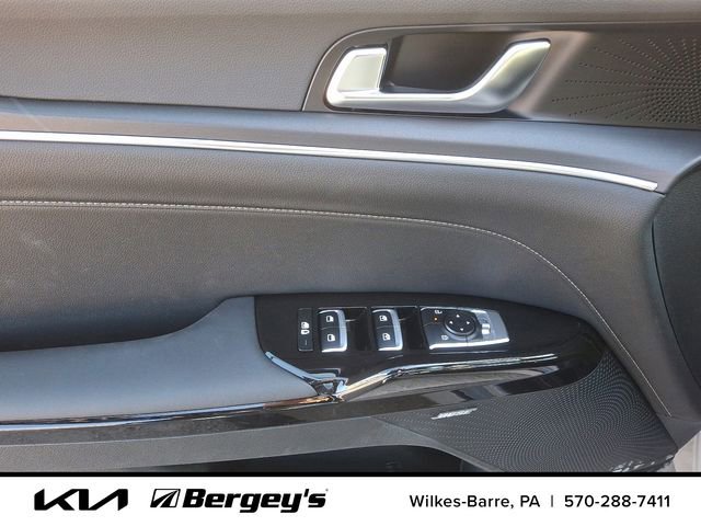Certified 2025 Kia K5 GT-Line w/ GT-Line Premium Package FWD image 9