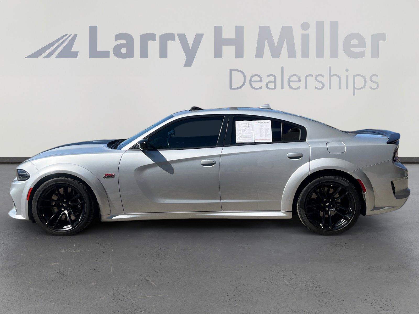 Used 2023 Dodge Charger Scat Pack image 2