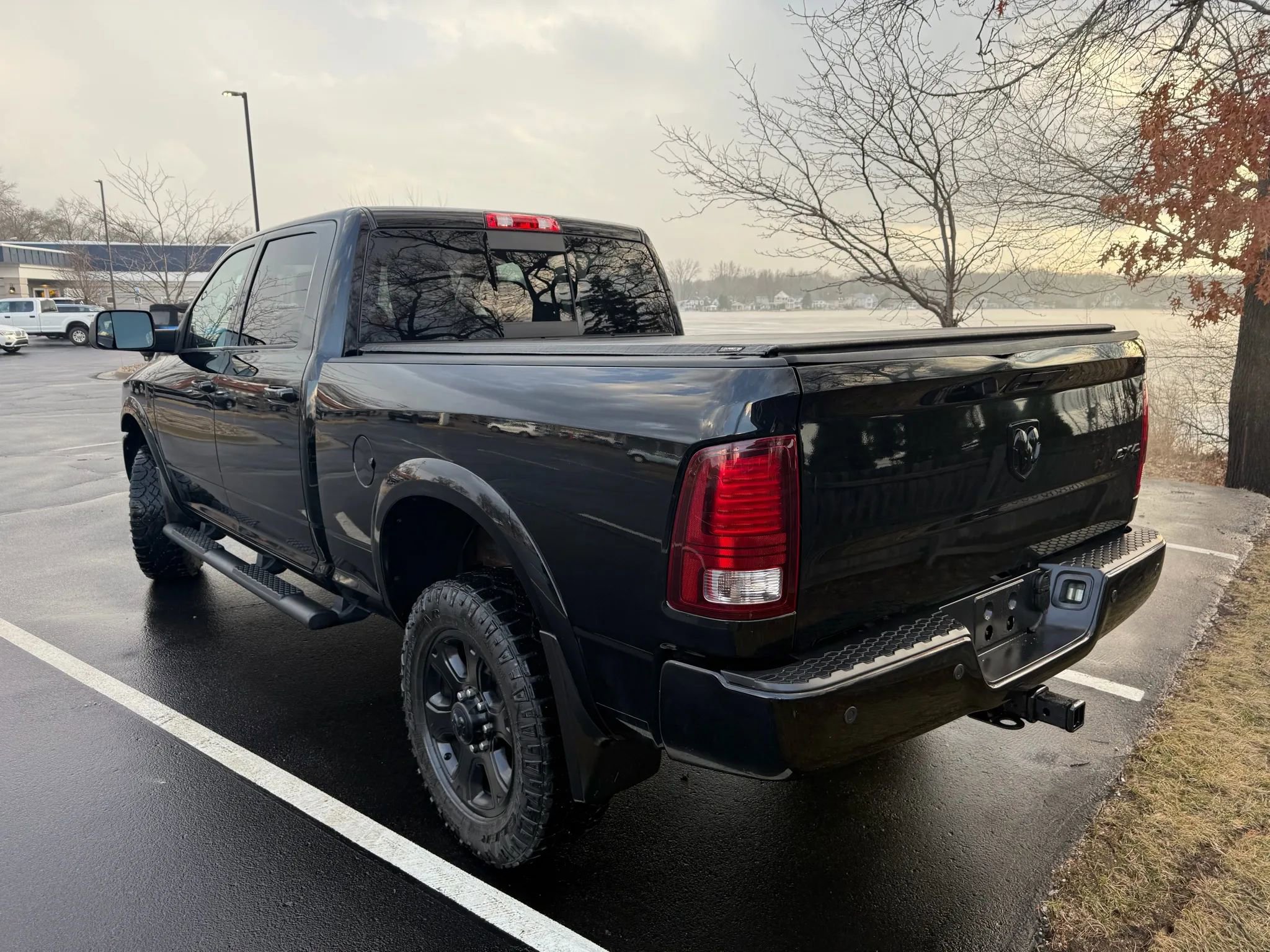 Used 2015 RAM 2500 Laramie w/ Black Appearance Group AWD/4WD image 7