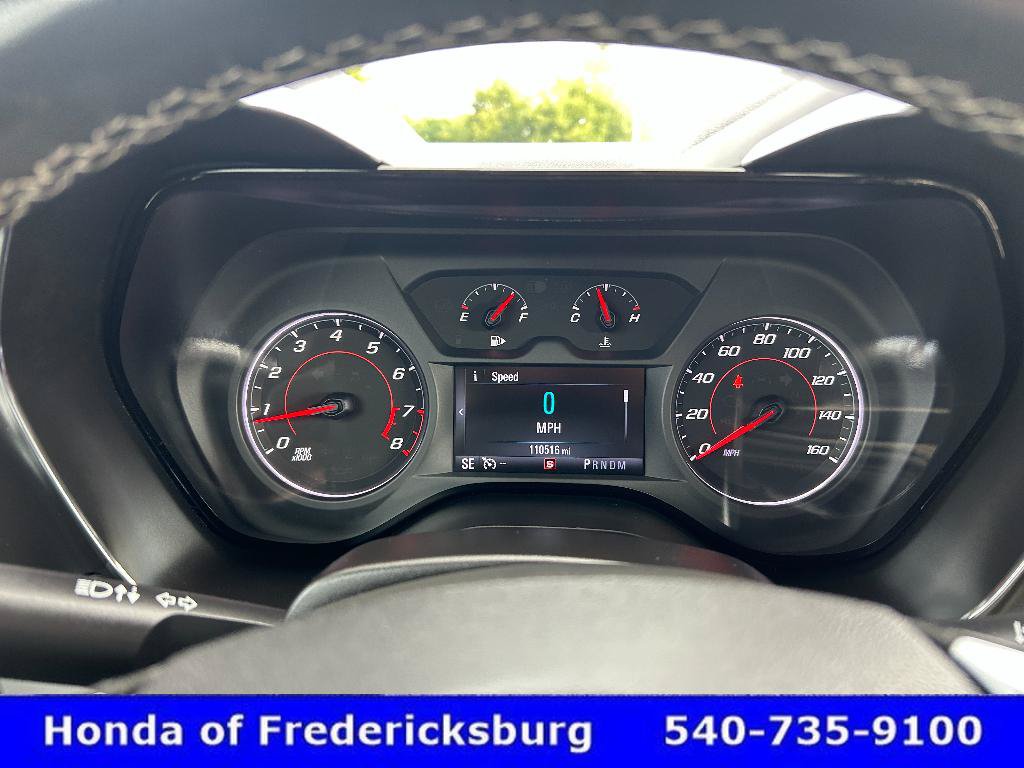 Used 2017 Chevrolet Camaro LT RWD image 12