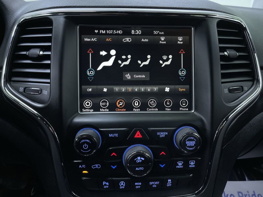 Used 2018 Jeep Grand Cherokee Altitude image 24