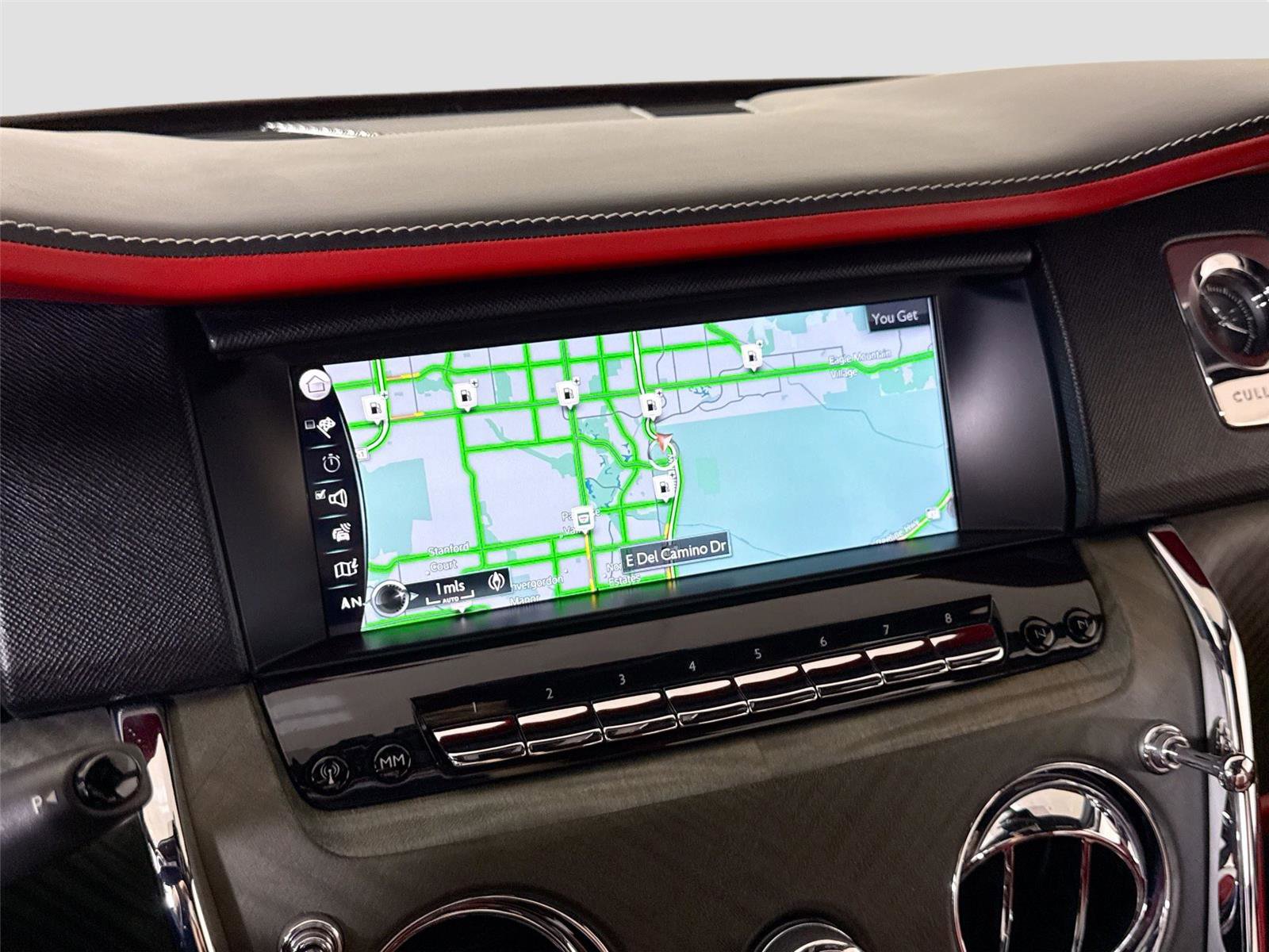 Used 2019 Rolls-Royce Cullinan image 19