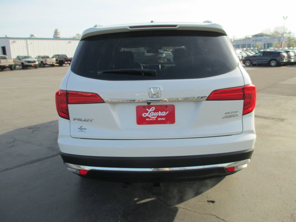 Used 2017 Honda Pilot Elite image 6