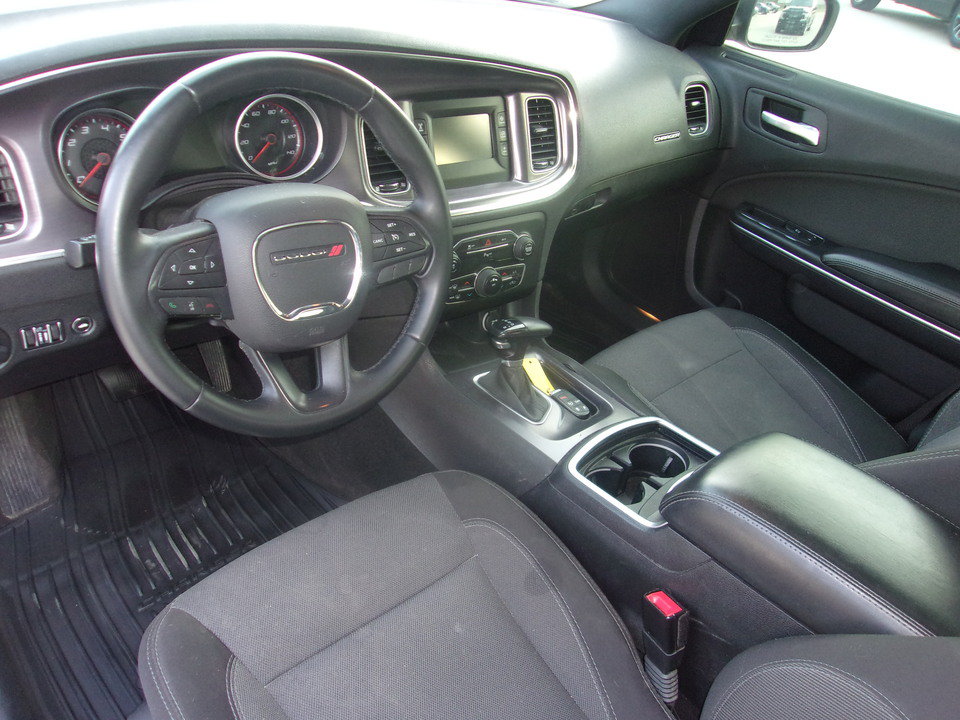 Used 2015 Dodge Charger SE w/ Popular Equipment Group AWD/4WD image 9