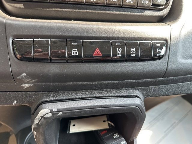 New 2024 RAM ProMaster 1500 w/ Safety Group FWD image 16