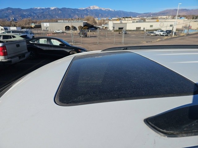 Used 2021 Jeep Grand Cherokee L Laredo w/ Luxury Tech Group I image 9