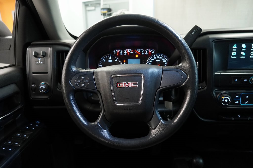 Used 2018 GMC Sierra 1500 4x4 Crew Cab w/ Sierra Convenience Package image 17