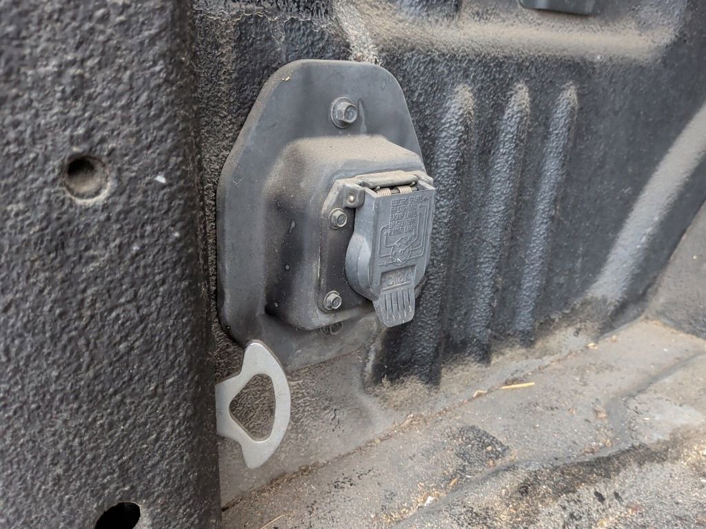 Used 2017 Ford F350 Lariat w/ Chrome Package image 38