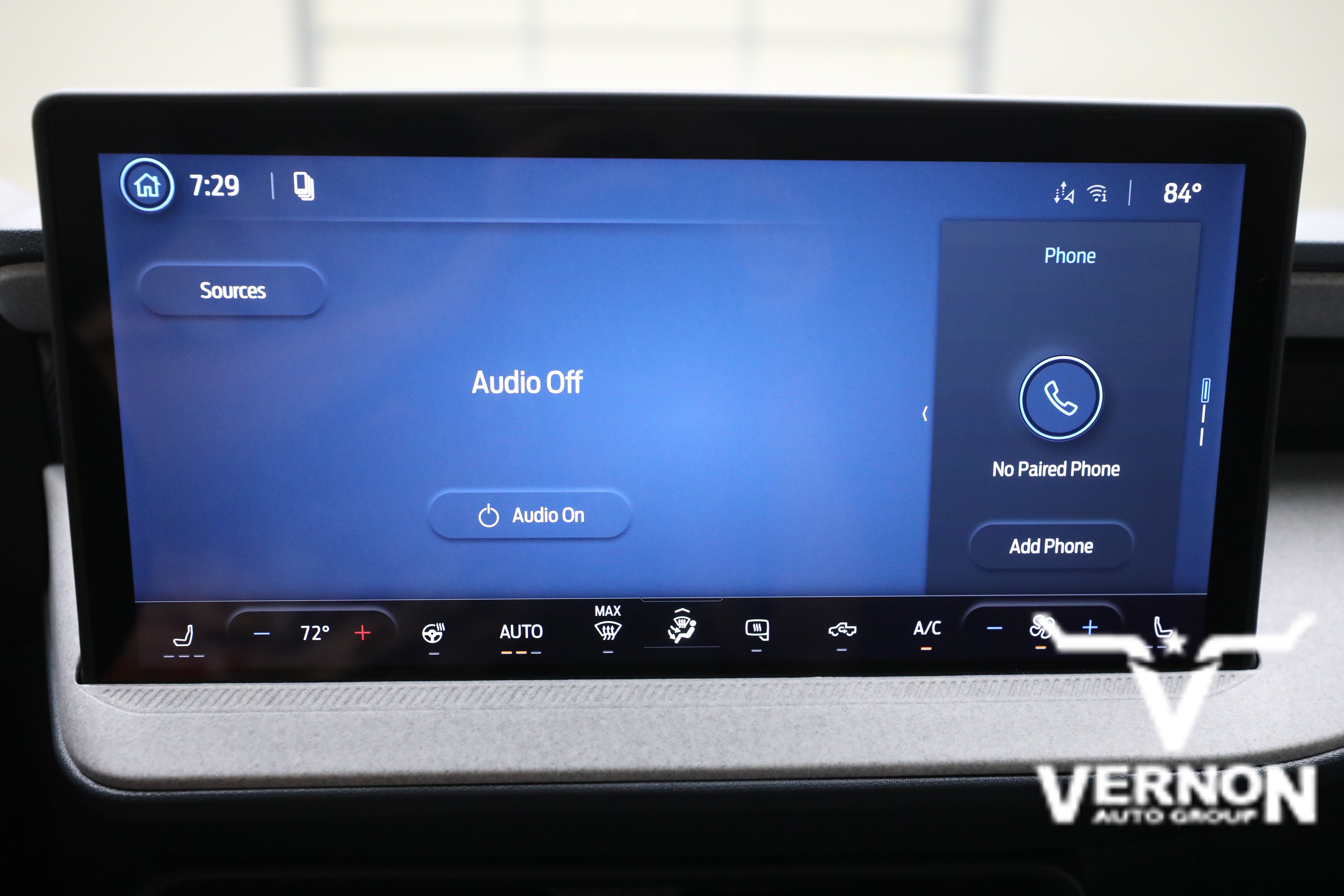 New 2026 Ford Maverick XLT w/ XLT Luxury Package FWD image 22