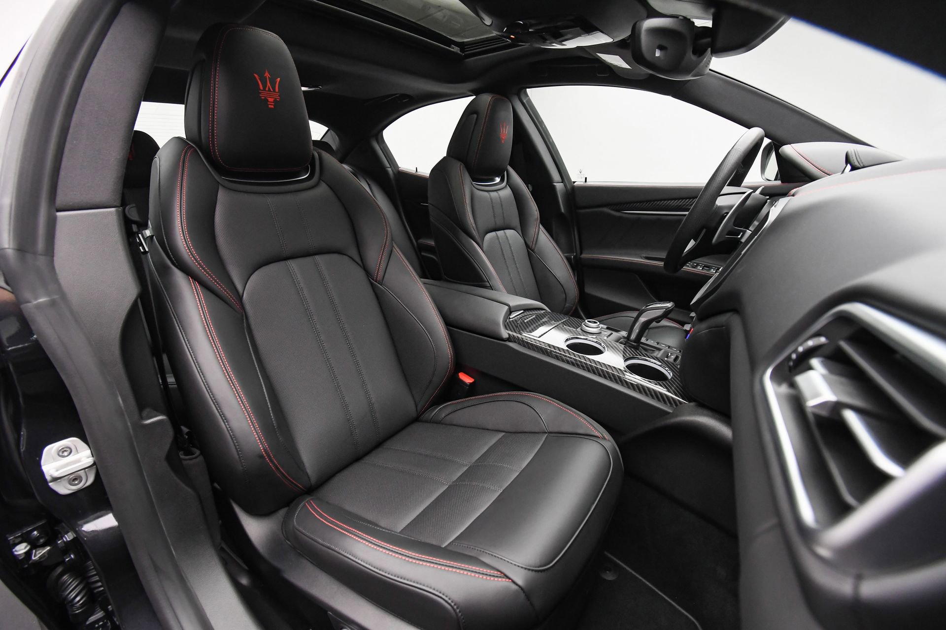 New 2024 Maserati Ghibli Modena Ultima Q4 image 17